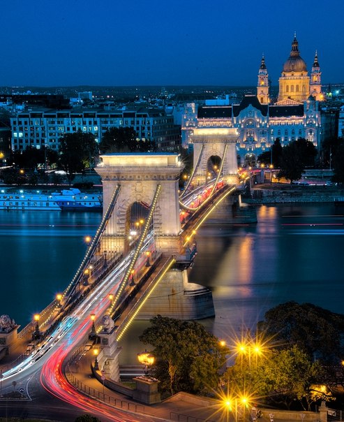 Цепной мост Сечени, Будапешт, Венгрия.