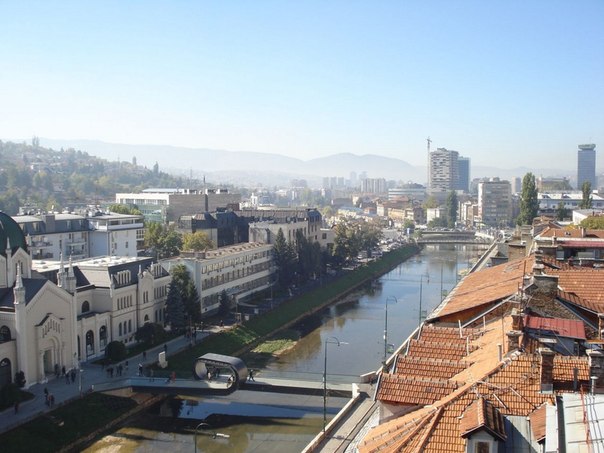 Festina lente — необычный мост в Сараево