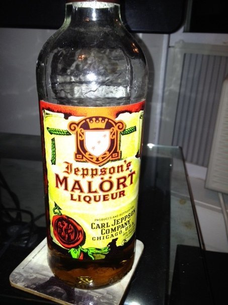 Самым омерзительным по своим вкусовым качествам алкогольным напитком в мире можно назвать мольорт (malört) – скандинавский шнапс из полыни (35% алкоголя).