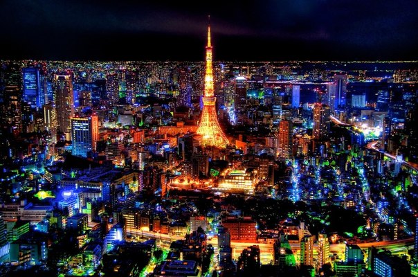 Огни ночного Токио...